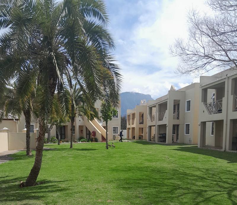 To Let 2 Bedroom Property for Rent in Kenilworth Western Cape